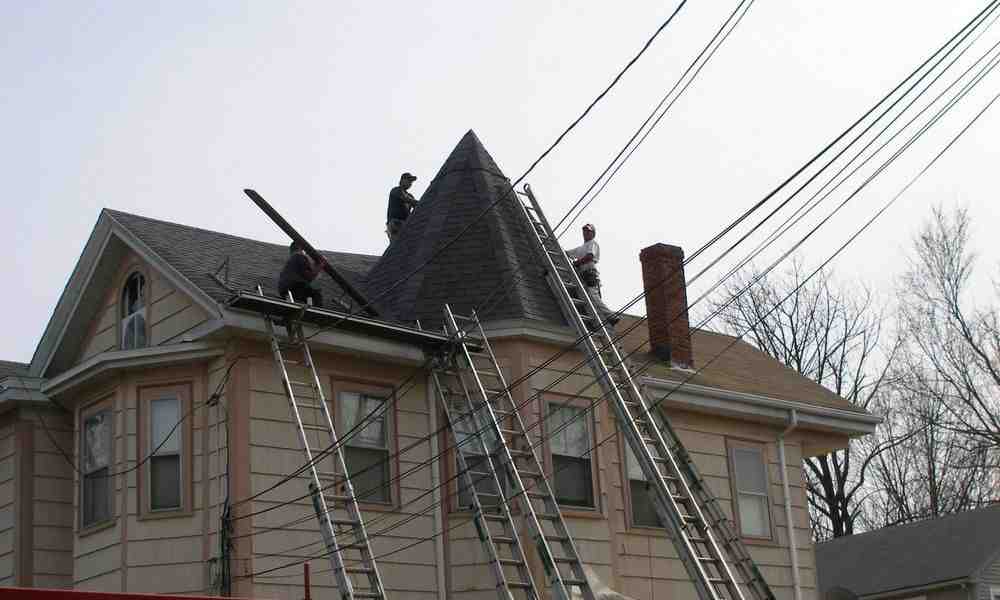 Roofers in MA