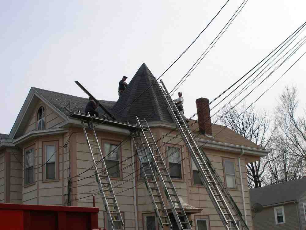 Seal the Deal: Leading Roof Contractors in Peabody, MA